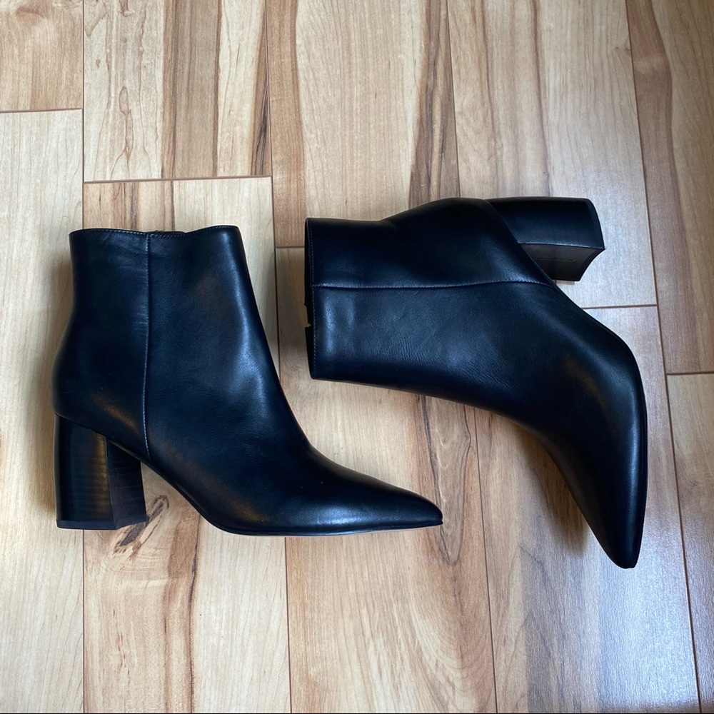 NWOT Marc Fisher Block Heel Ankle Boots